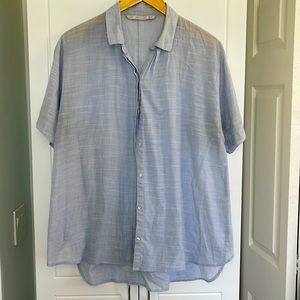 Zara Trafulac blue buttoned blouse short sleeve